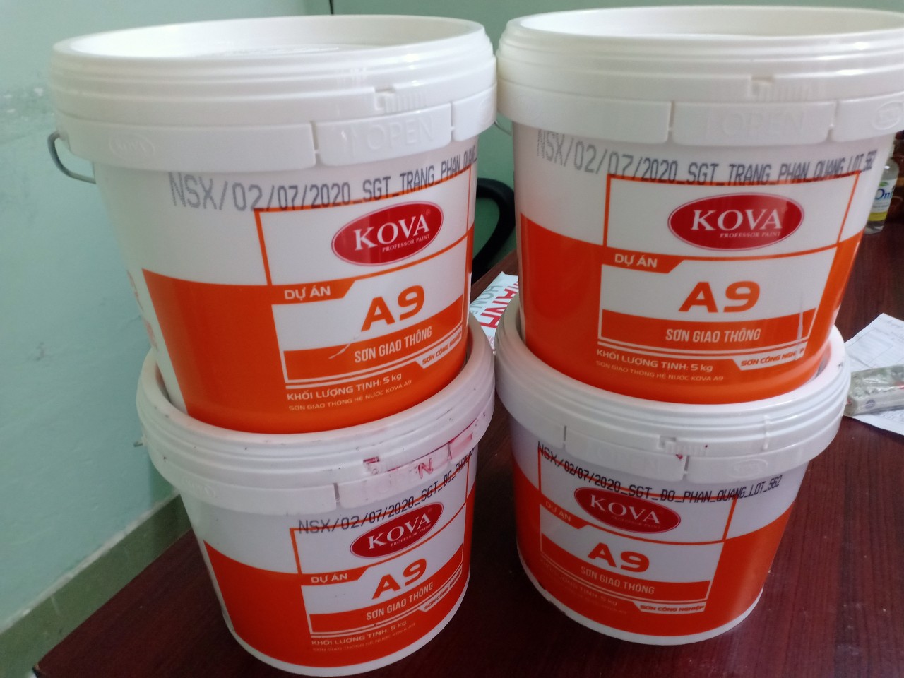 Mua sơn kẻ vạch giao thông Kova giá rẻ ở HCM