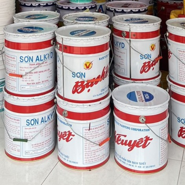 Sơn Dầu Bạch Tuyết 0.8kg, 2.8kg, 3kg, 16kg Có Tốt Không? Đánh Giá Chi Tiết