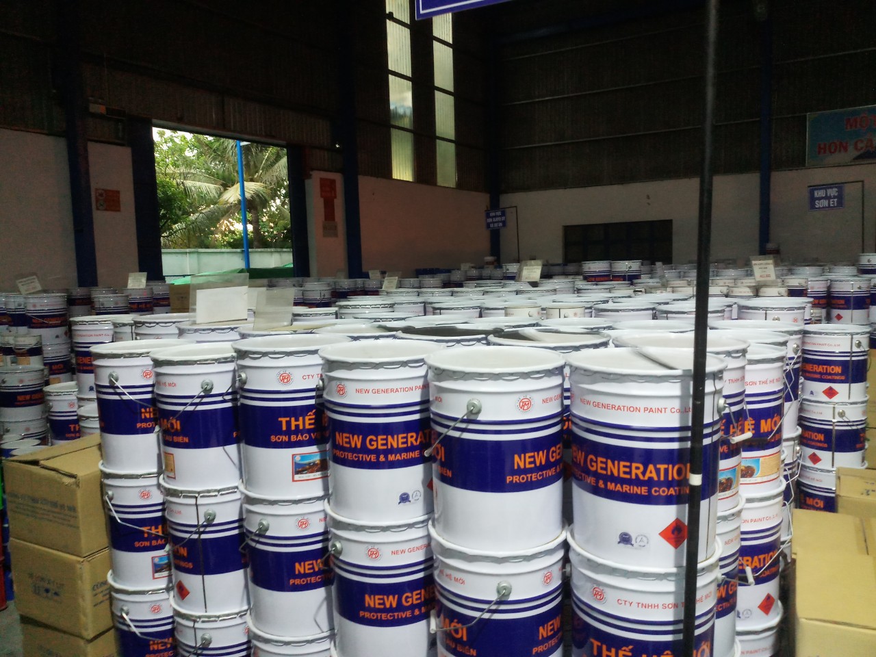 Mua sơn phủ Epoxy Thế Hệ Mới giá rẻ tại HCM Mua sơn phủ Epoxy Thế Hệ Mới giá rẻ tại HCM