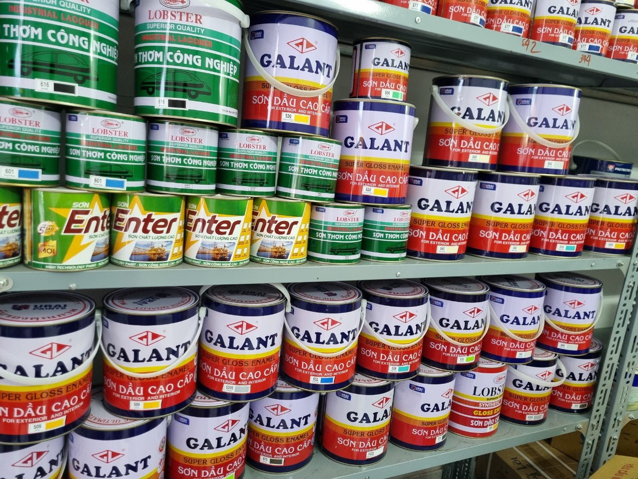 Mua sơn dầu Galant màu xanh dương 532 3L Mua sơn dầu Galant màu xanh dương 532 3L