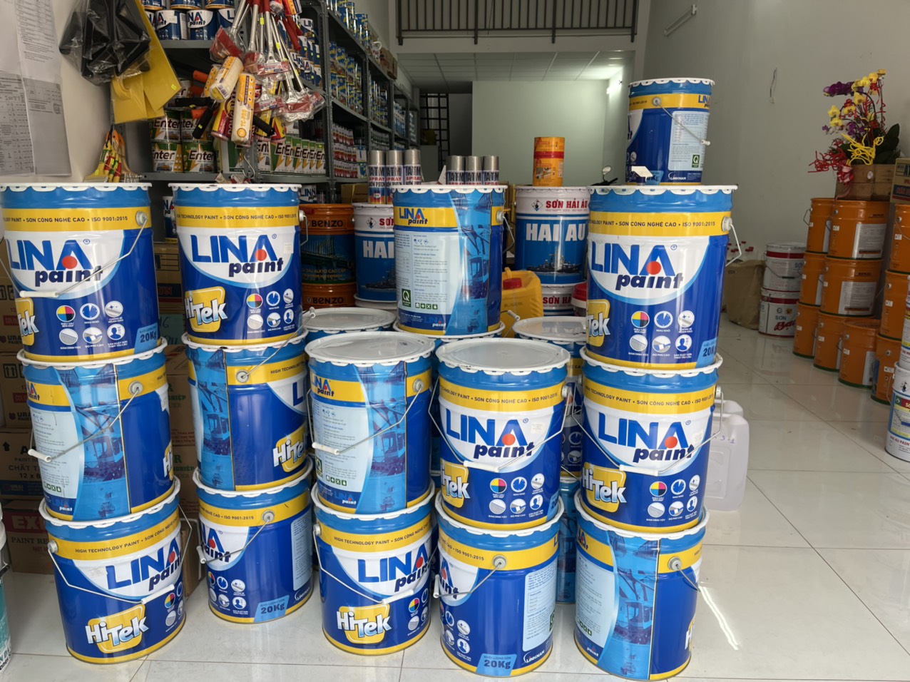 Mua sơn chống rỉ đỏ Lina cho sắt thép giá rẻ Mua sơn chống rỉ đỏ Lina cho sắt thép giá rẻ