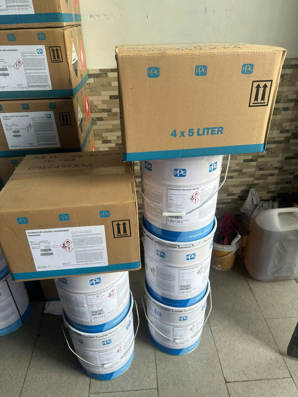 Mua sơn Sigmadur 550: Bảo vệ bề mặt bền lâu Mua sơn Sigmadur 550: Bảo vệ bề mặt bền lâu